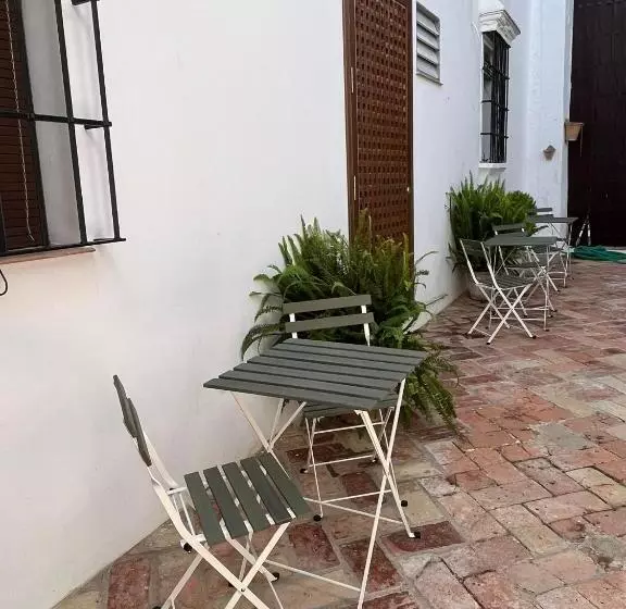 ペンション Clarisas Suites