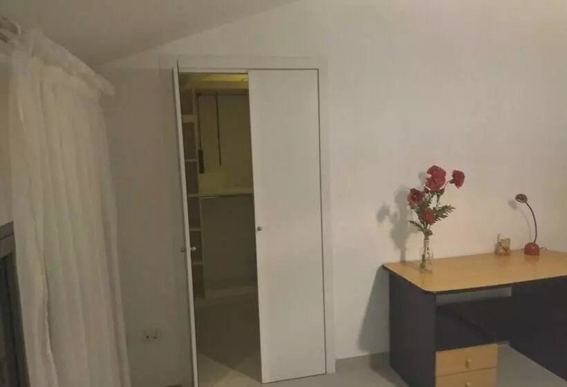 ペンション Room In Guest Room   Double Room Between Padua And Chioggia