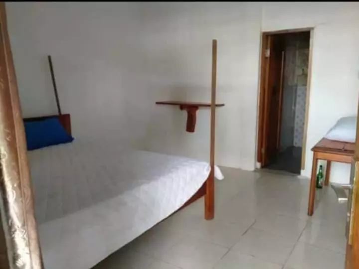 Retkeilymaja Hollow Trees Surf Katiet Mentawai Surfing Barrels