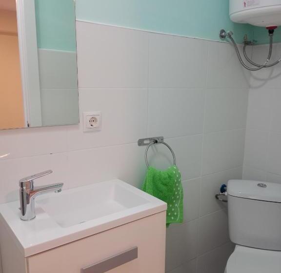 تختخواب و صبحانه Amroom Santander