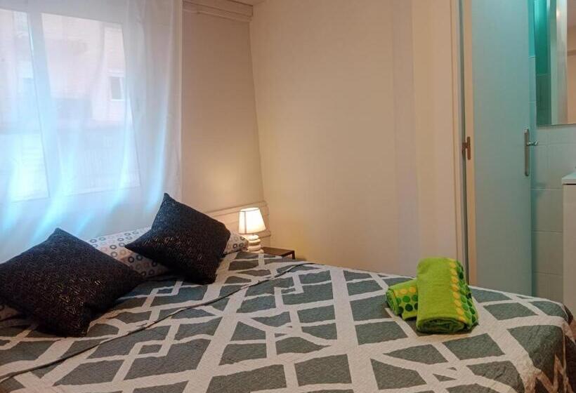 تختخواب و صبحانه Amroom Santander