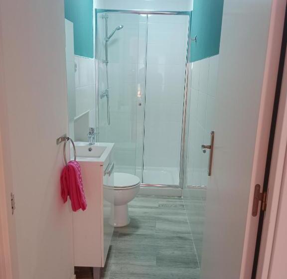 تختخواب و صبحانه Amroom Santander