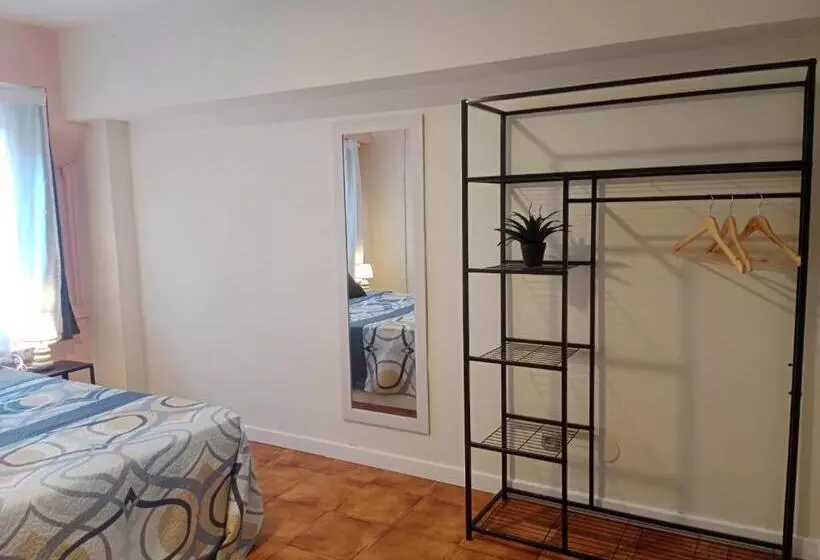 ベッドアンドブレックファースト Amroom   Santander