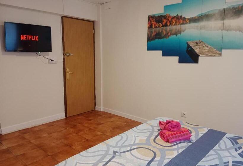 تختخواب و صبحانه Amroom Santander