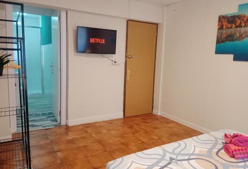 تختخواب و صبحانه Amroom Santander