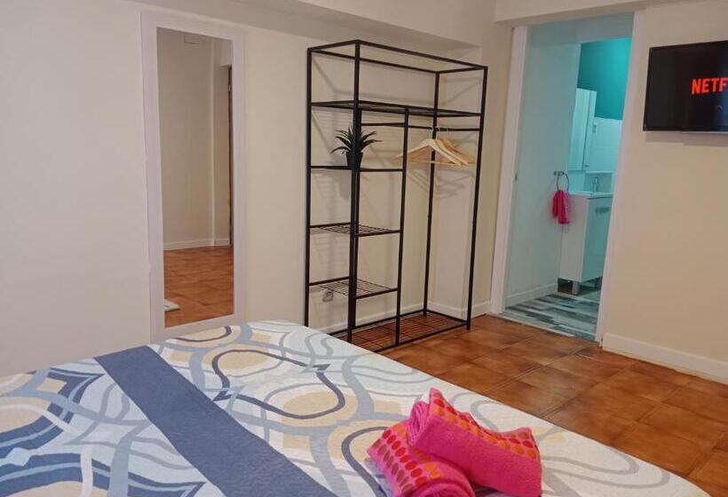 تختخواب و صبحانه Amroom Santander