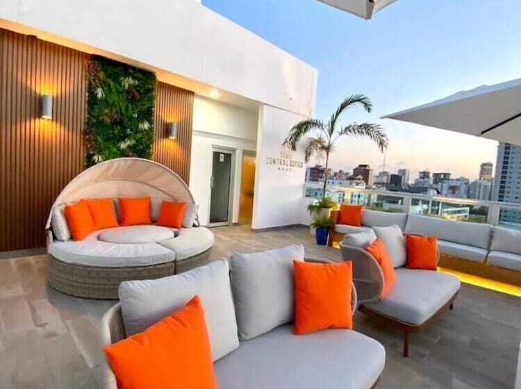 Central Suites Tower