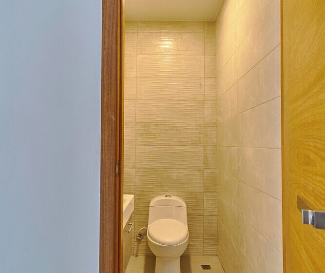 Central Suites Tower