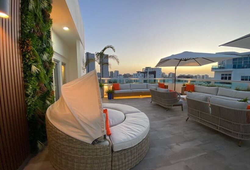 Central Suites Tower