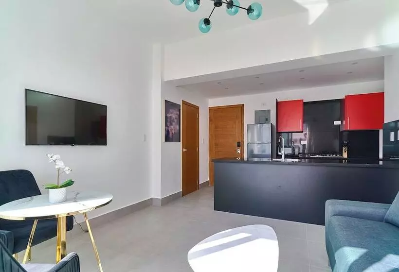 Central Suites Tower