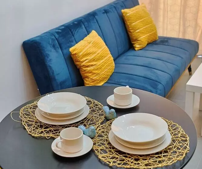 Central Suites Tower