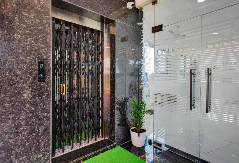 Отель Home Msr Guest Inn