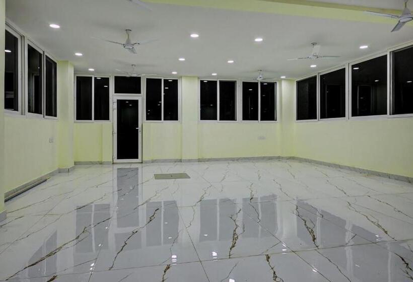 Отель Home Msr Guest Inn