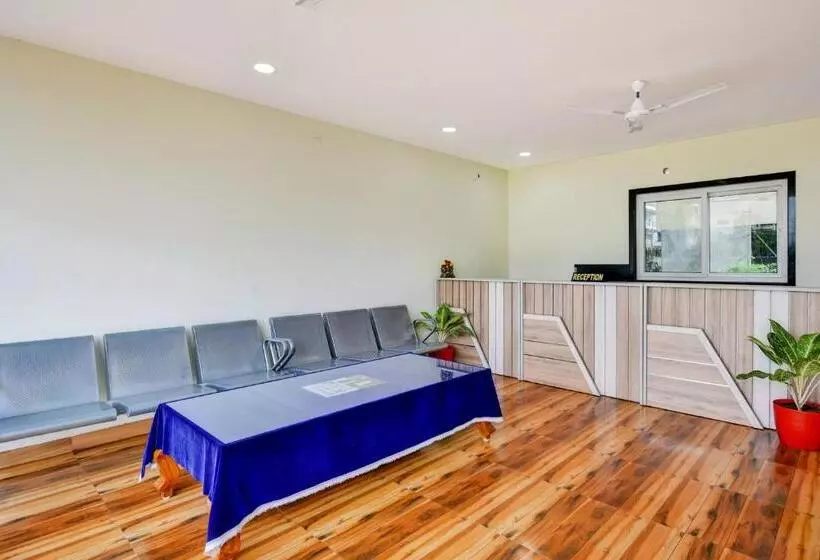 Hotelli Home Msr Guest Inn
