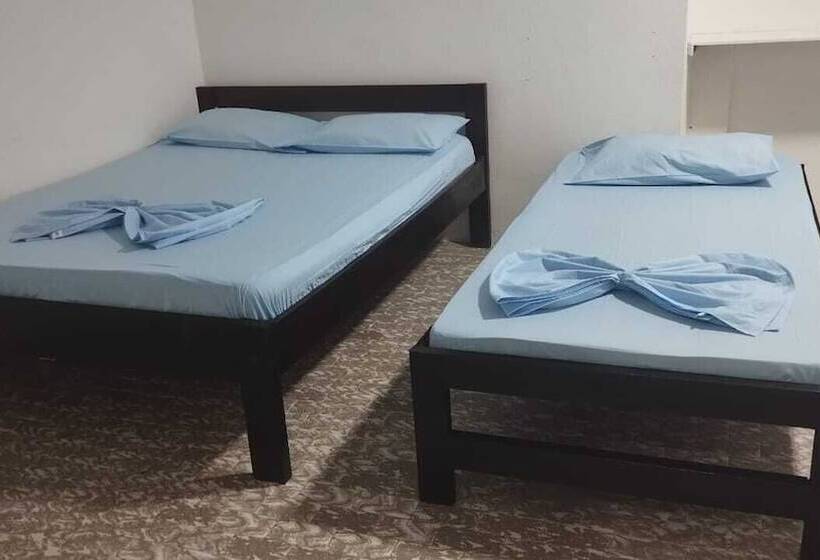 هتل کپسول Dayanda