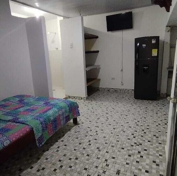 هتل کپسول Dayanda