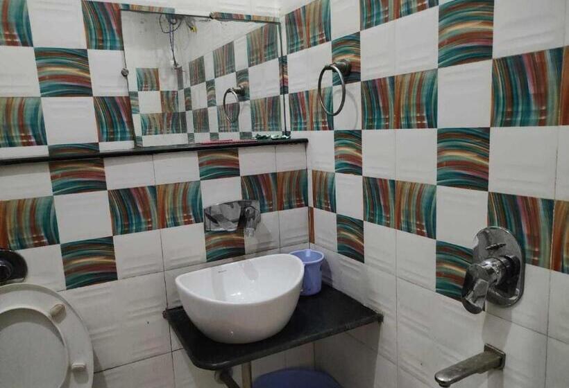 هتل Mayur Palace Two