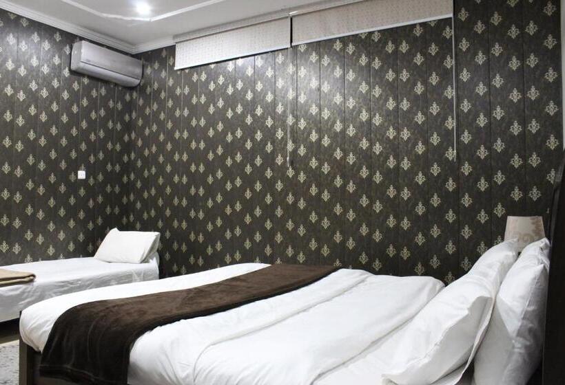 پانسیون 26 Number Bus Stop Guest House