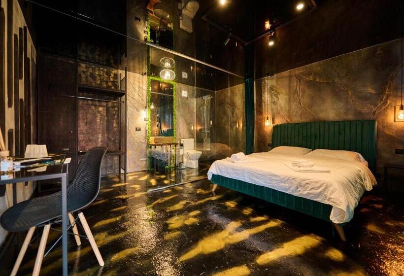 پانسیون Sianisia