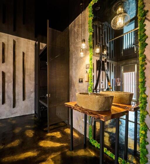 پانسیون Sianisia