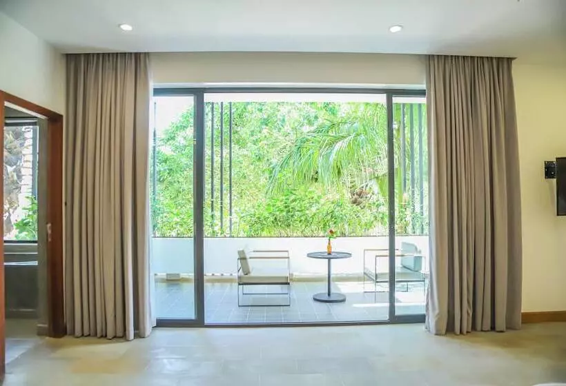 Hotelli Grand Yard La Residence