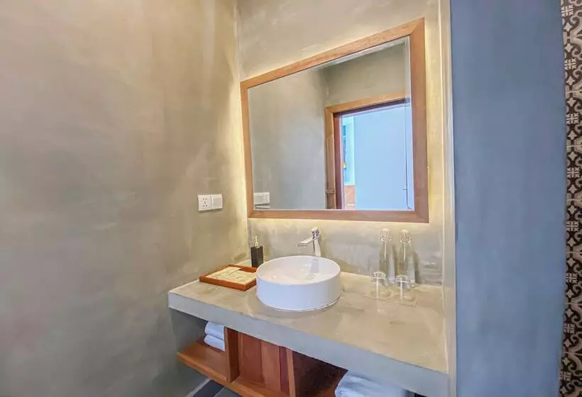 Hotelli Grand Yard La Residence