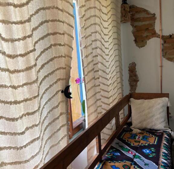 פנסיון La Novaci Porumbacu De Sus 270