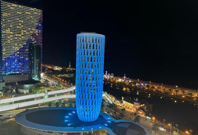 Alliance Palace Courtyard By Marriott