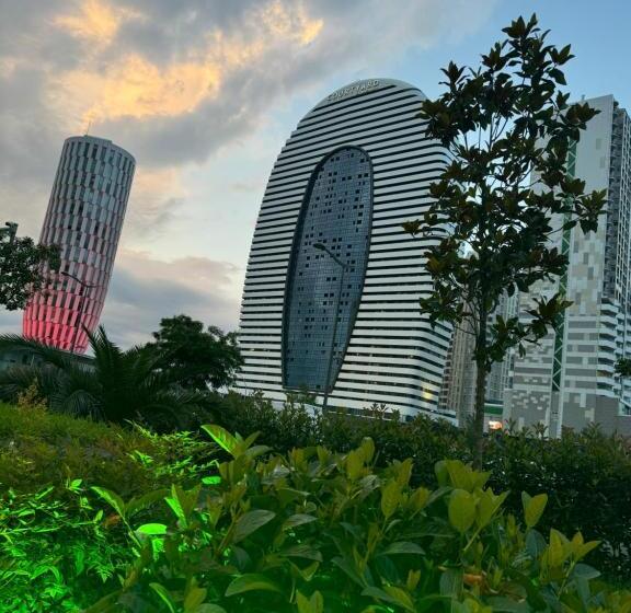 Alliance Palace Courtyard By Marriott