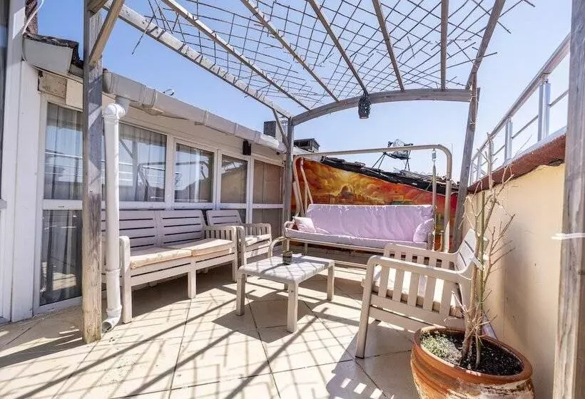 Hotelli Stanbol Apart