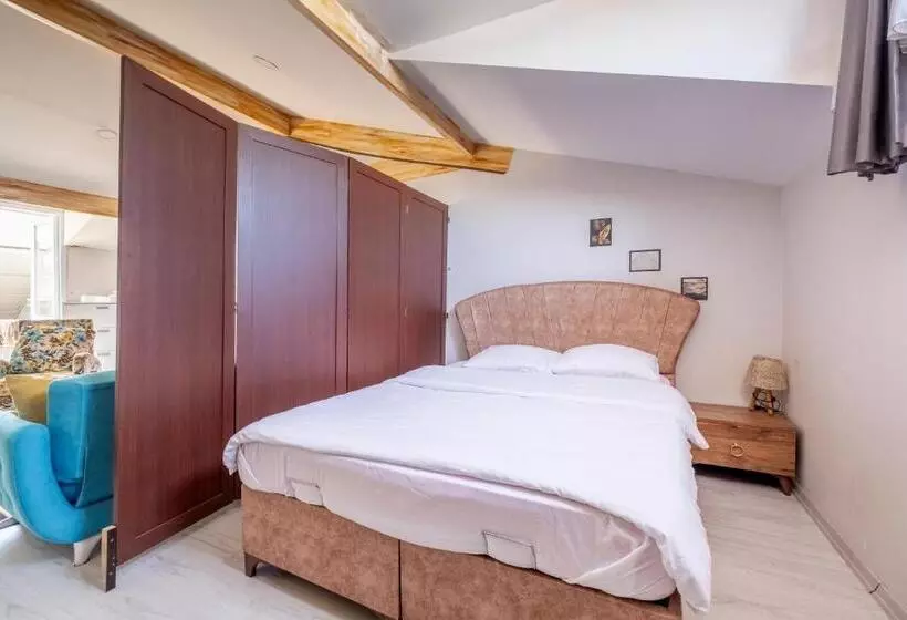 Hotelli Stanbol Apart