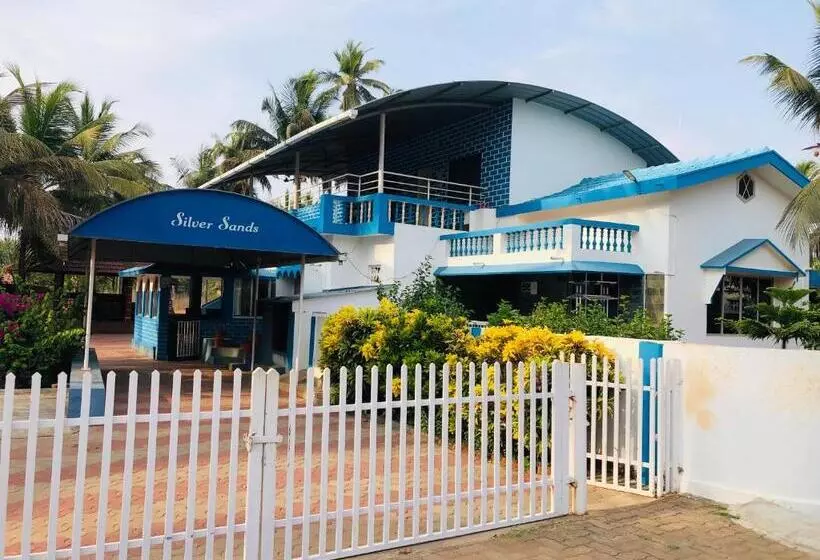 ペンション Silver Saands Beach Villa   Malpe Beach