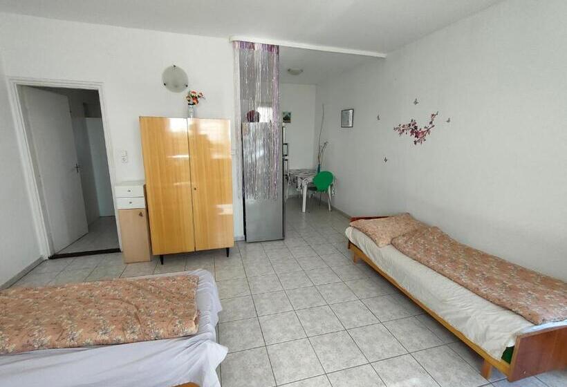 膳宿费 Kékturás Vendégház Badacsony Privát Bérlemény