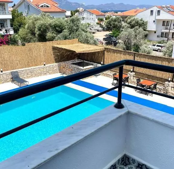 özgüm Suite Otel