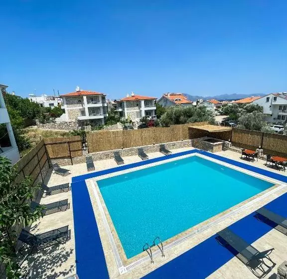 özgüm Suite Otel