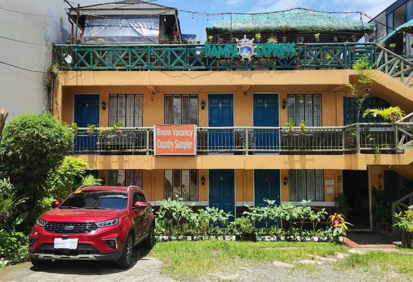 هاستل Country Sampler Inn