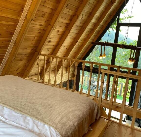 مبيت وإفطار Ri̇ze Sereni̇ty Bungalov