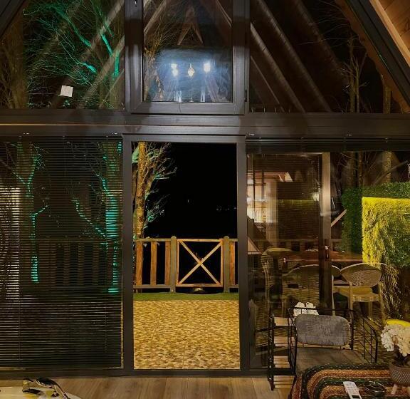 مبيت وإفطار Ri̇ze Sereni̇ty Bungalov