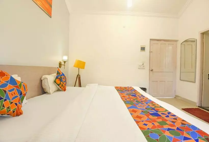 Hotelli Fabexpress The Golden Leaf