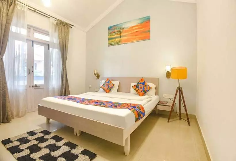 Hotelli Fabexpress The Golden Leaf