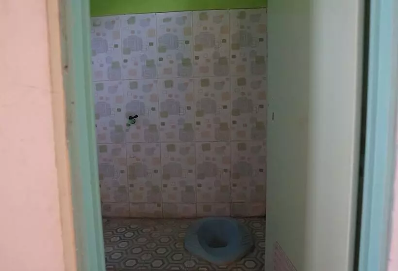 Hotelli Spot On 92666 Rumah Kos Arafah Syariah