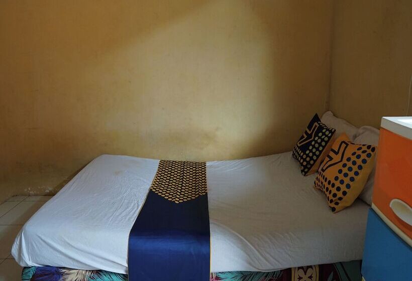 Hotel Spot On 92666 Rumah Kos Arafah Syariah