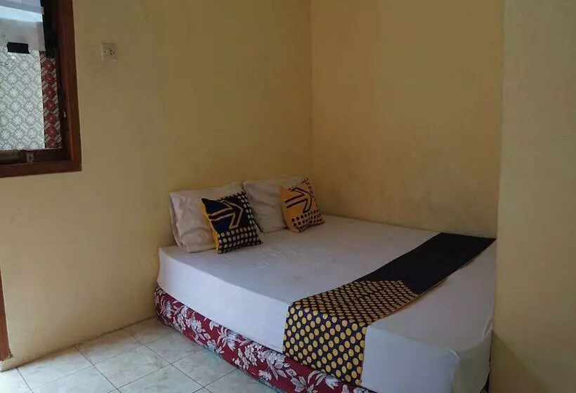 Hotelli Spot On 92666 Rumah Kos Arafah Syariah