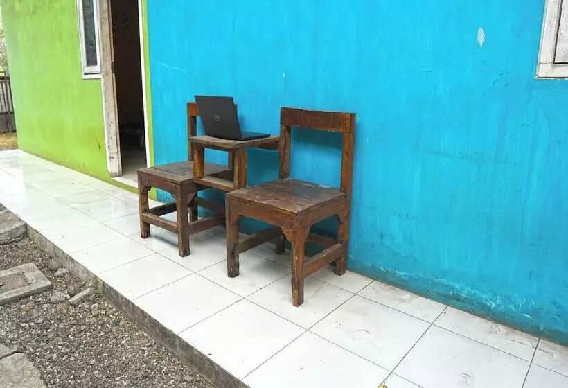 Hotelli Spot On 92666 Rumah Kos Arafah Syariah