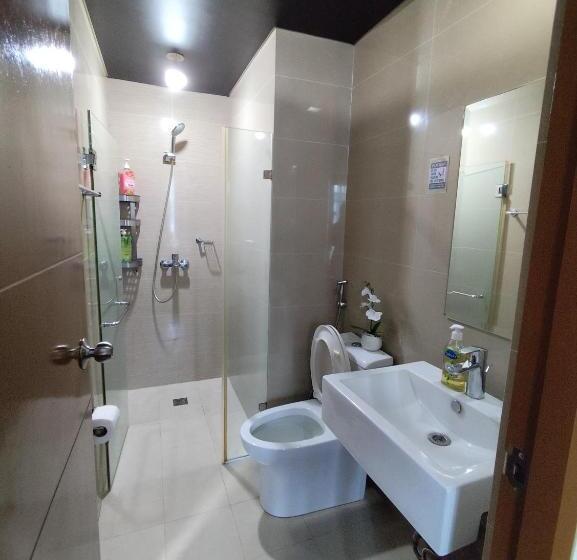 Condotel Near Naia Terminal 3