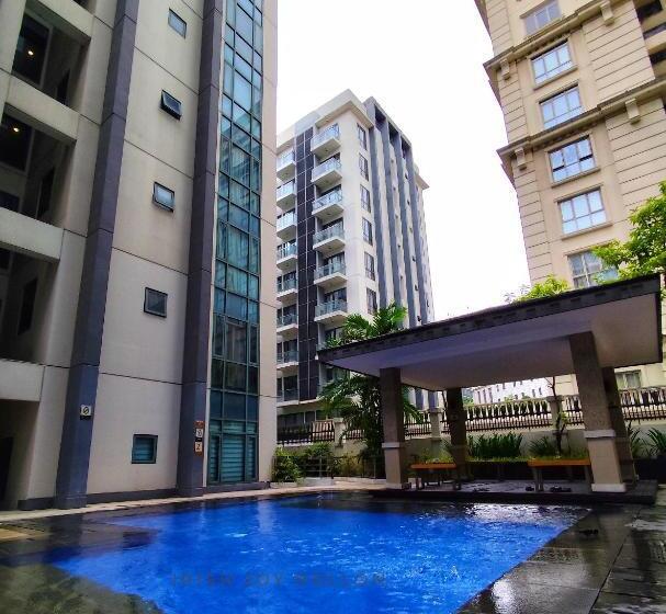 Condotel Near Naia Terminal 3