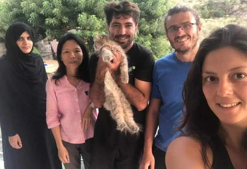 پانسیون Güzelbahçe Yemek Atölyesi