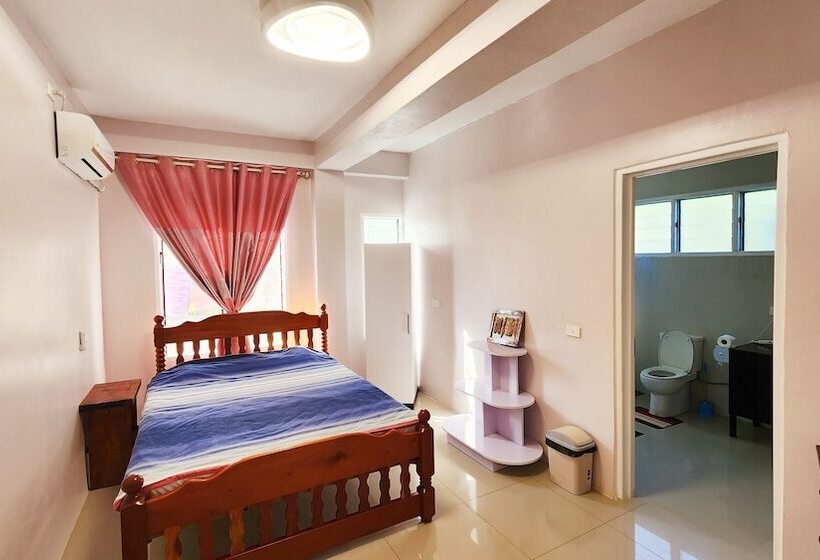 بنسيون Pacific Paradise Villa