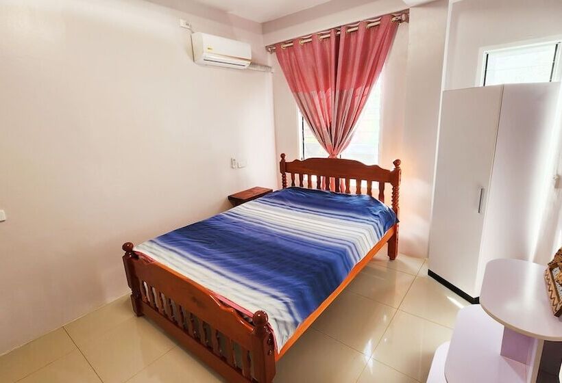 بنسيون Pacific Paradise Villa