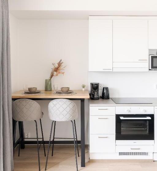 Serviced Apartments Pirkkala By Uhanda